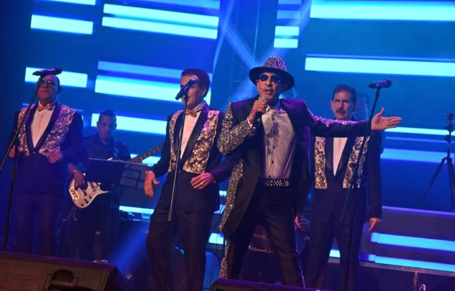 El Conjunto Quisqueya colma de éxitos y alegría a sus seguidores en concierto 50 aniversario