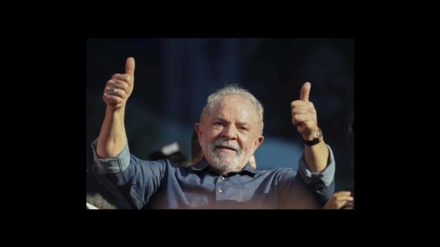 Biden conversa con Lula y elogia fortaleza de instituciones democráticas de Brasil