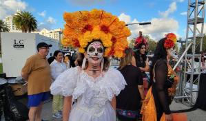 Miami se llena de esqueletos, catrinas y mariachis por el D&iacute;a de Muertos