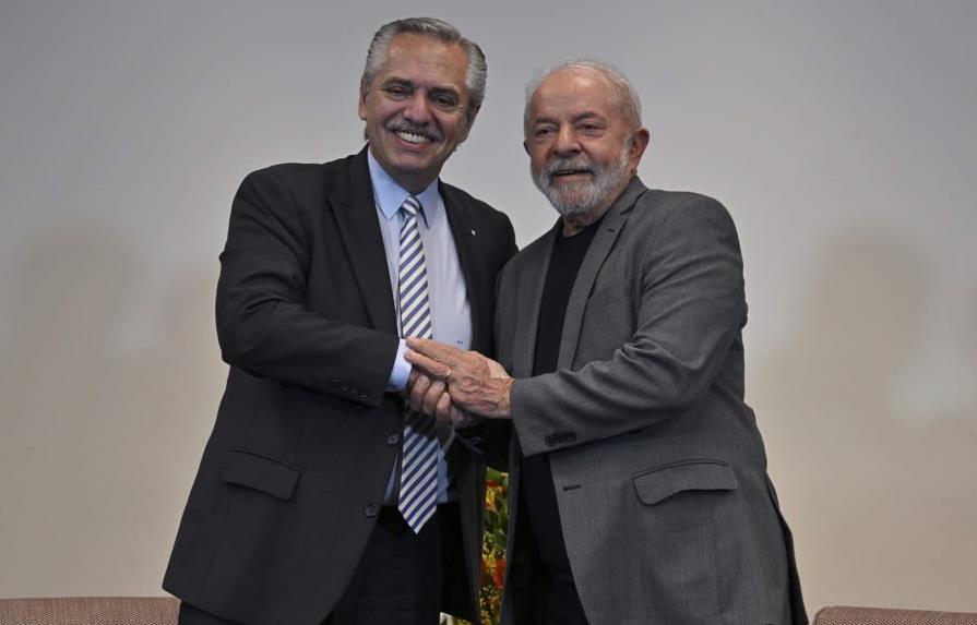 El presidente argentino llega a Sao Paulo para reunirse con Lula da Silva