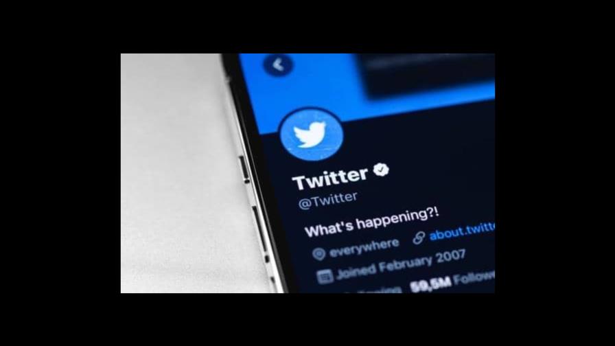 Twitter cobrará 8 dólares al mes para certificar las cuentas