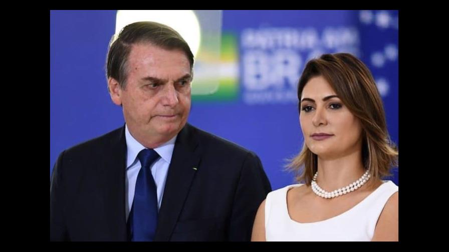 La primera dama desmiente rumores y asegura que sigue unida a Bolsonaro