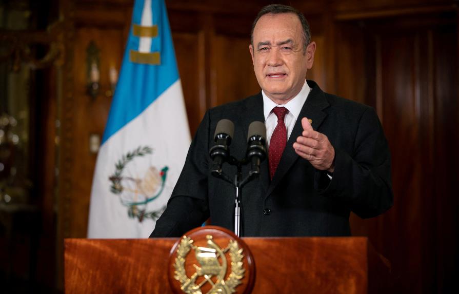 Entra en vigencia en Guatemala aumento de pensiones para jubilados del Estado