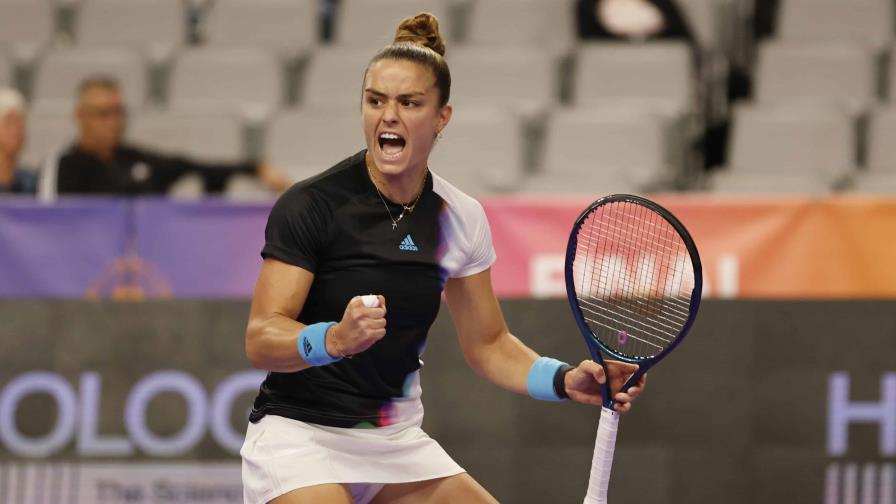 Sakkari supera a Pegula para arrancar las Finales de WTA