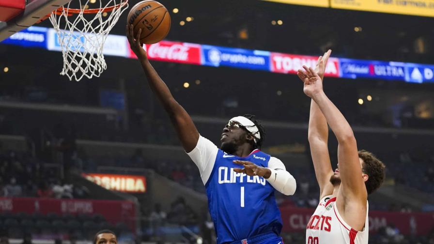 VIDEO | Clippers se imponen a Rockets en un duelo ajustado