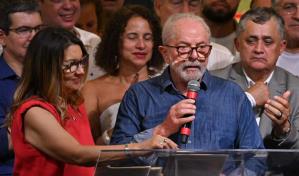 Ministro anuncia transición pese silencio de Bolsonaro sobre victoria de Lula