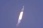 El poderoso cohete Falcon Heavy despega con dos satélites de las Fuerzas Armadas de EE.UU.