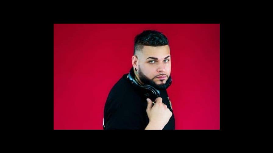 DJ Dee Espinal prepara gira en República Dominicana