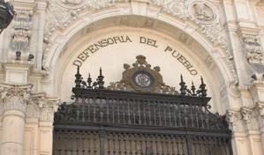 Defensoría de Perú: 13 nuevos gobernadores están involucrados en corrupción