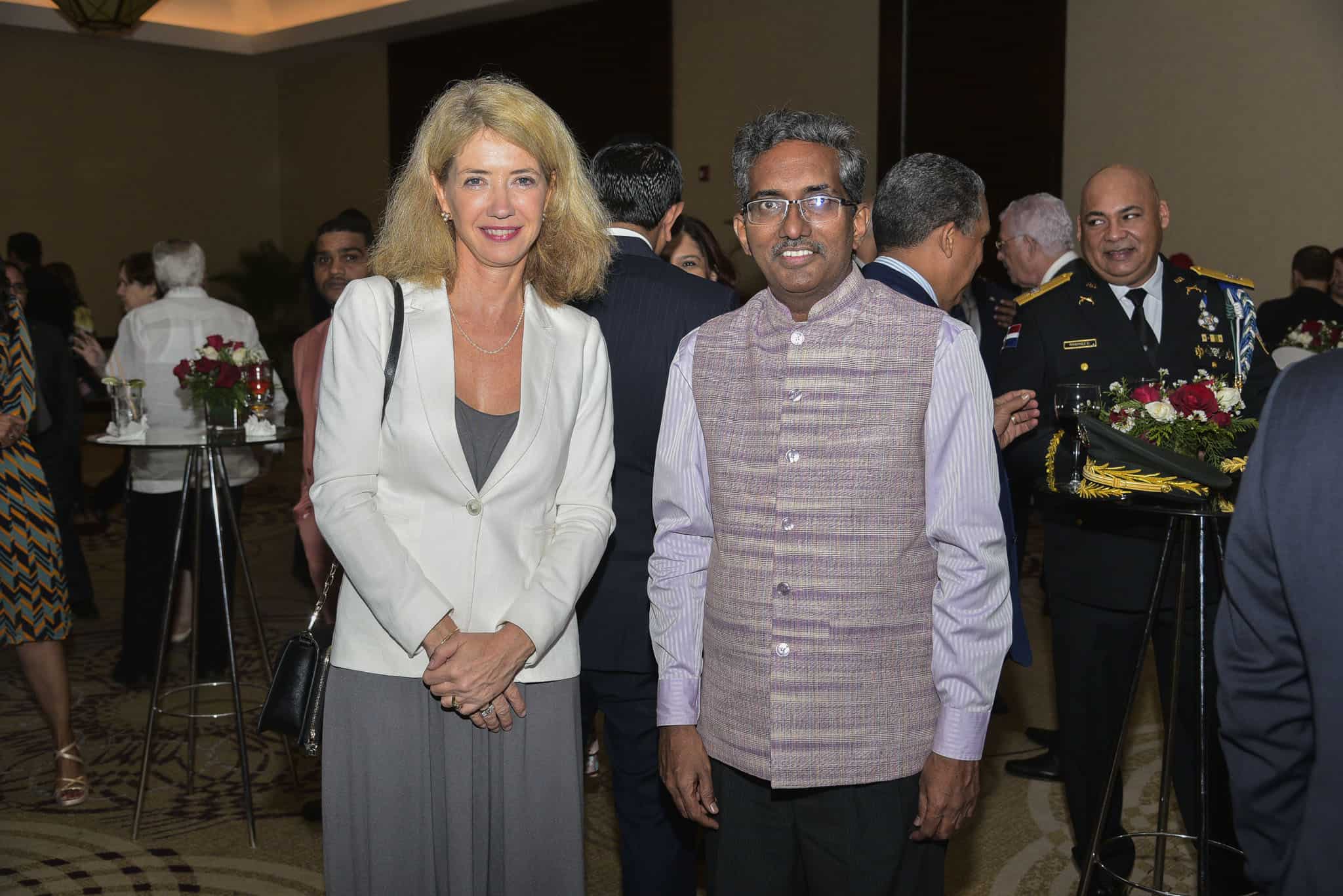 Katja Afheldt y Ramu Abbagani.