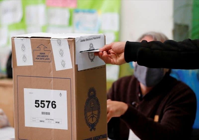 Controversia en Argentina por propuesta de eliminar las elecciones primarias