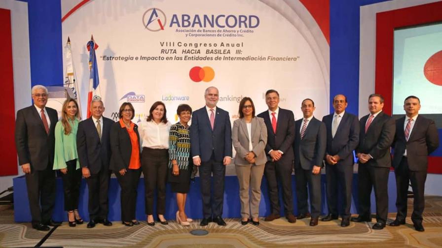Abancord reúne a expertos para analizar nuevas regulaciones Basilea III Abancord reúne a expertos para analizar nuevas regulaciones Basilea III