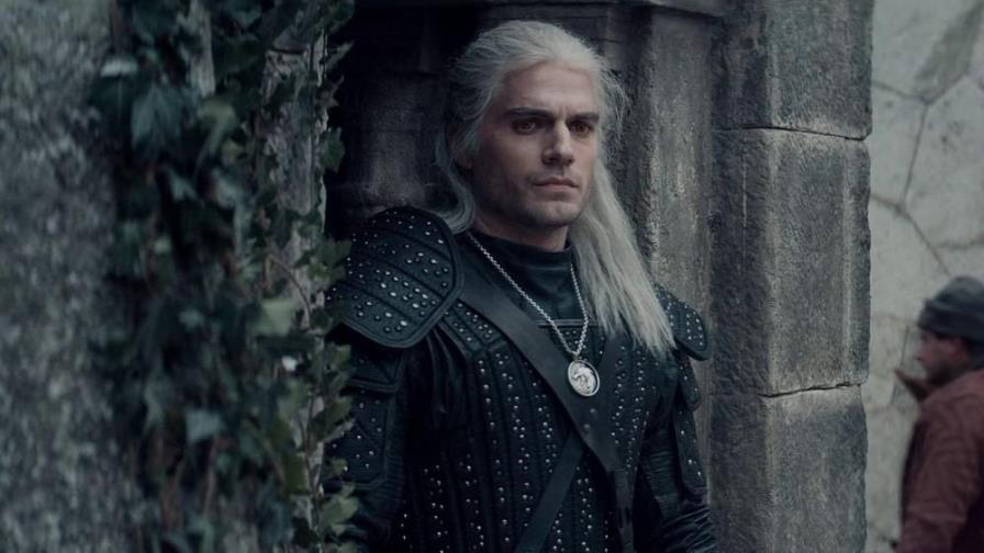 Por qué Henry Cavill abandonó The Witcher de Netflix