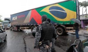 El bolsonarismo va a las puertas de los cuarteles y pide un golpe contra Lula