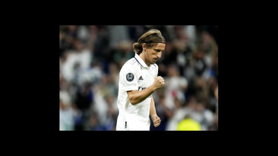 Real Madrid aplasta al Celtic y queda líder del Grupo