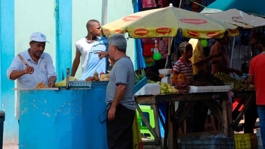 FMI: Subir mucho el salario mínimo puede elevar informalidad en Latinoamérica FMI: Subir mucho el salario mínimo puede elevar informalidad en Latinoamérica