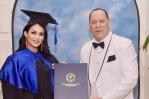 Pareja de Franklin Mirabal se gradúa de maestra de ceremonias