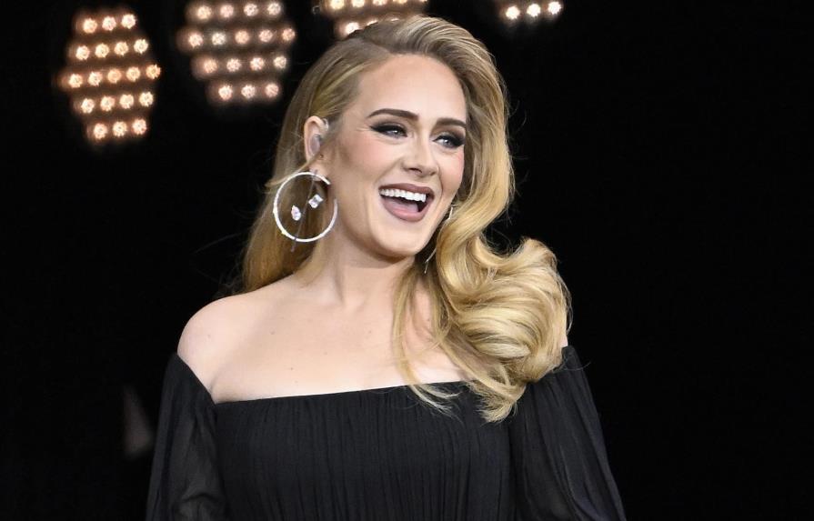 La cantante Adele corrige a sus fans sobre cómo se pronuncia su nombre