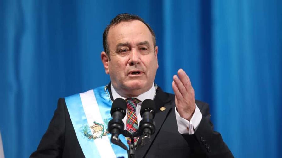 Presidente de Guatemala denuncia a diputado por difamación Presidente de Guatemala denuncia a diputado por difamación