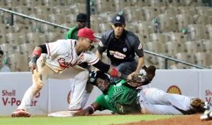 Estrellas vencieron a Leones con elevado de sacrificio de Campusano