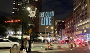 Iluminan un edificio en Nueva York con mensaje contra embargo de EEUU a Cuba