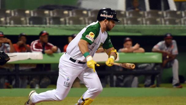 Las Estrellas logran su tercera victoria al hilo