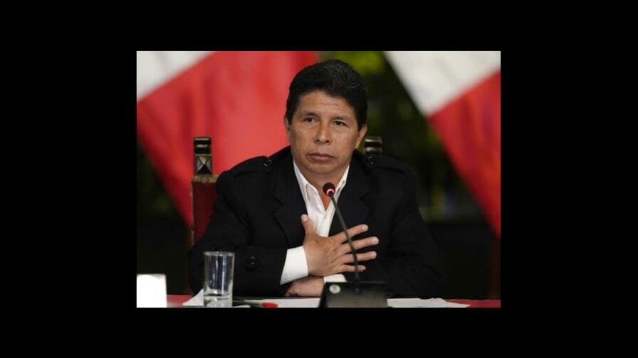 Castillo fue inducido con drogas a leer discurso golpista, insinúa exjefe de gabinete