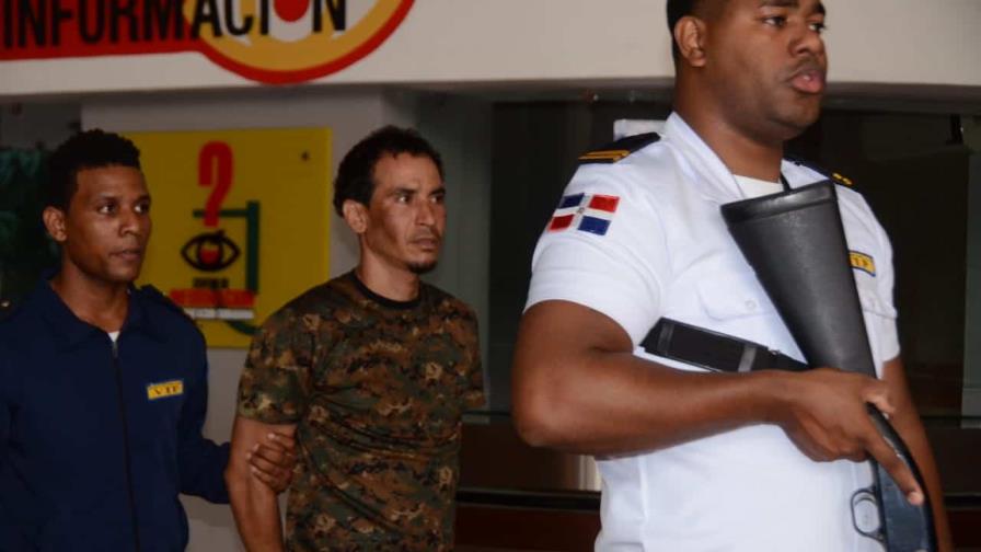 Aplazan coerción contra comunitario por desmonte de contadores en protesta contra Edenorte Aplazan coerción contra comunitario por desmonte de contadores en protesta contra Edenorte