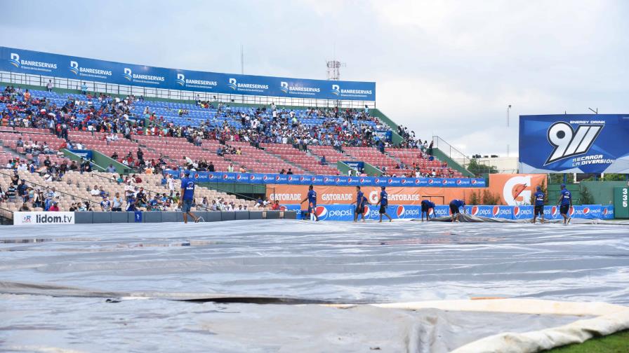 La lluvia nuevamente fue la protagonista; provocó suspensión de dos partidos