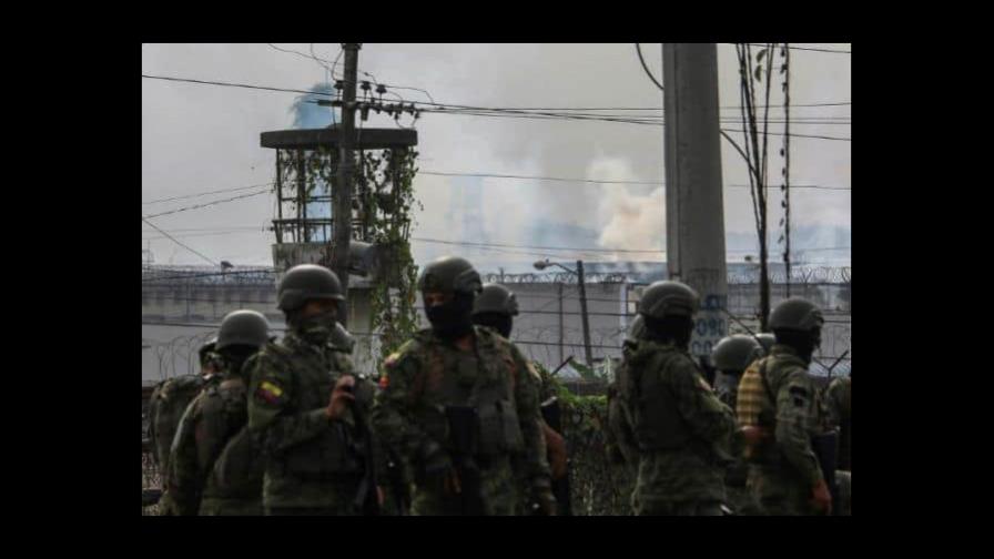 Nueva revuelta carcelaria en Ecuador deja 15 policías y militares heridos Nueva revuelta carcelaria en Ecuador deja 15 policías y militares heridos