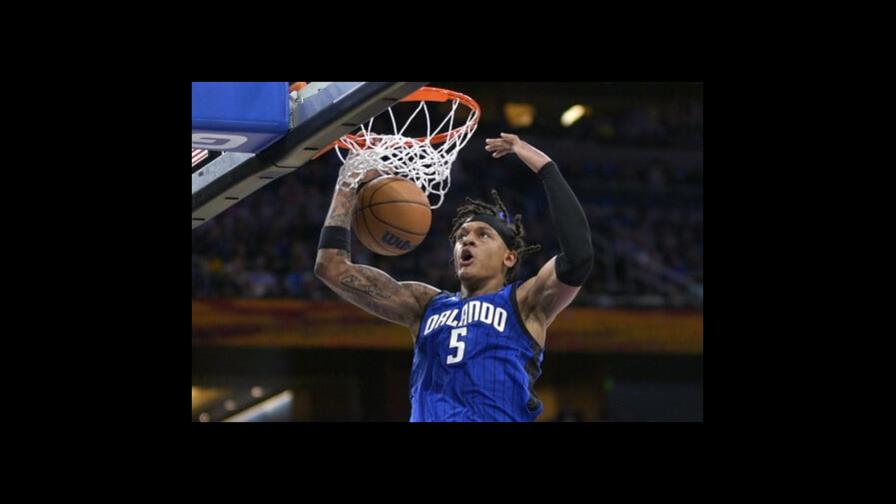 Suggs y Magic condenan a Warriors a cuarto revés seguido Suggs y Magic condenan a Warriors a cuarto revés seguido