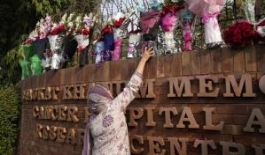 Ex primer ministro de Pakistán, estable tras balacera