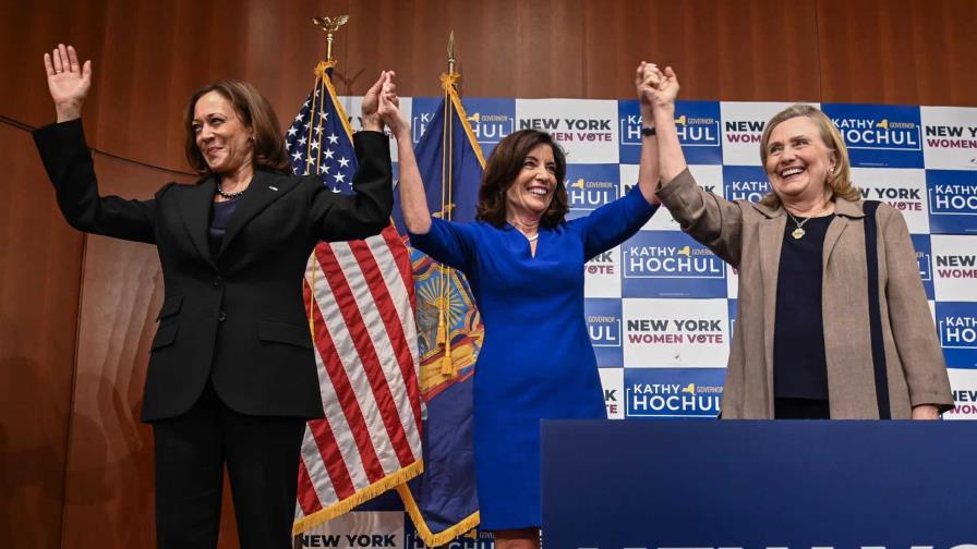 Hillary Clinton y Harris hacen campaña por la gobernadora de Nueva York