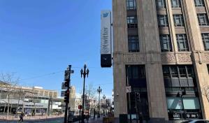 Musk cierra las oficinas de Twitter mientras comunica los despidos