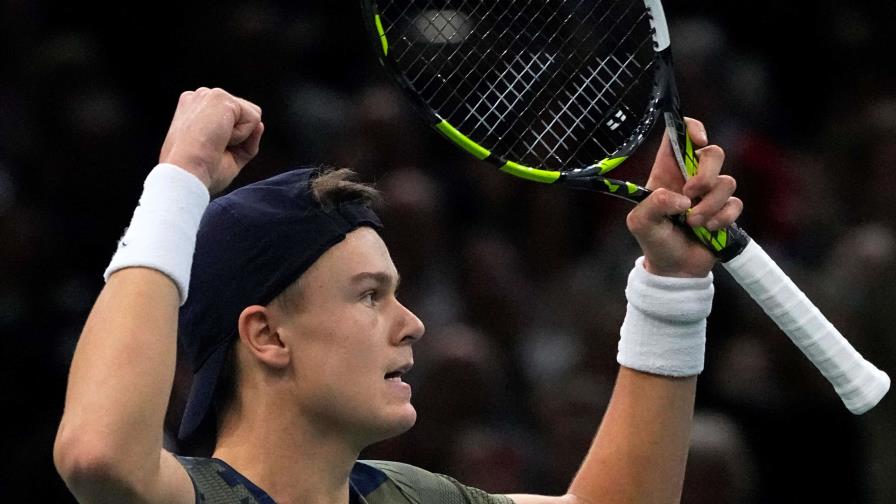 Rune vence a Auger-Alassiame en semifinal de Masters París