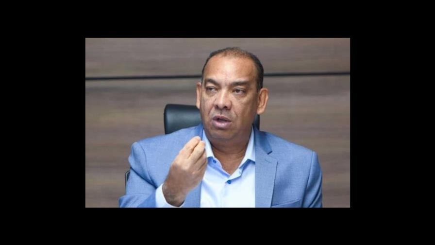 Obras Públicas activa brigadas para socorrer a conductores afectados por lluvias Obras Públicas activa brigadas para socorrer a conductores afectados por lluvias