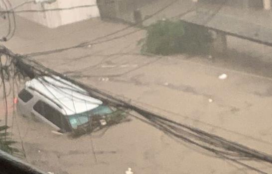 Dos muertos a causa de las lluvias en Santo Domingo