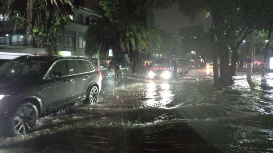 Ejecutivo declara de emergencia compras y contrataciones para enfrentar daños por lluvias Ejecutivo declara de emergencia compras y contrataciones para enfrentar daños por lluvias