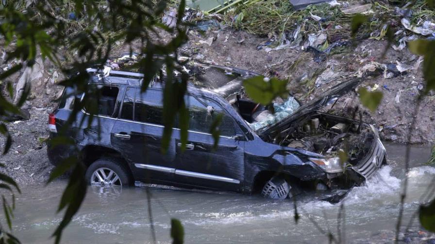 Identifican dos fallecidos por lluvias; autoridades investigan si otras dos muertes se relacionan con mal tiempo