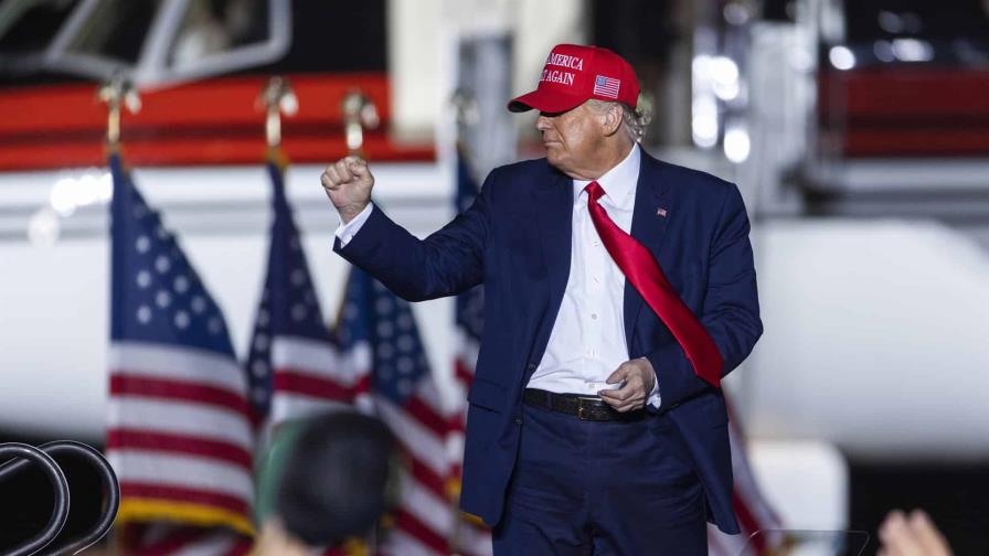 Trump se burla de DeSantis previo a un mitin en Florida junto a Marco Rubio