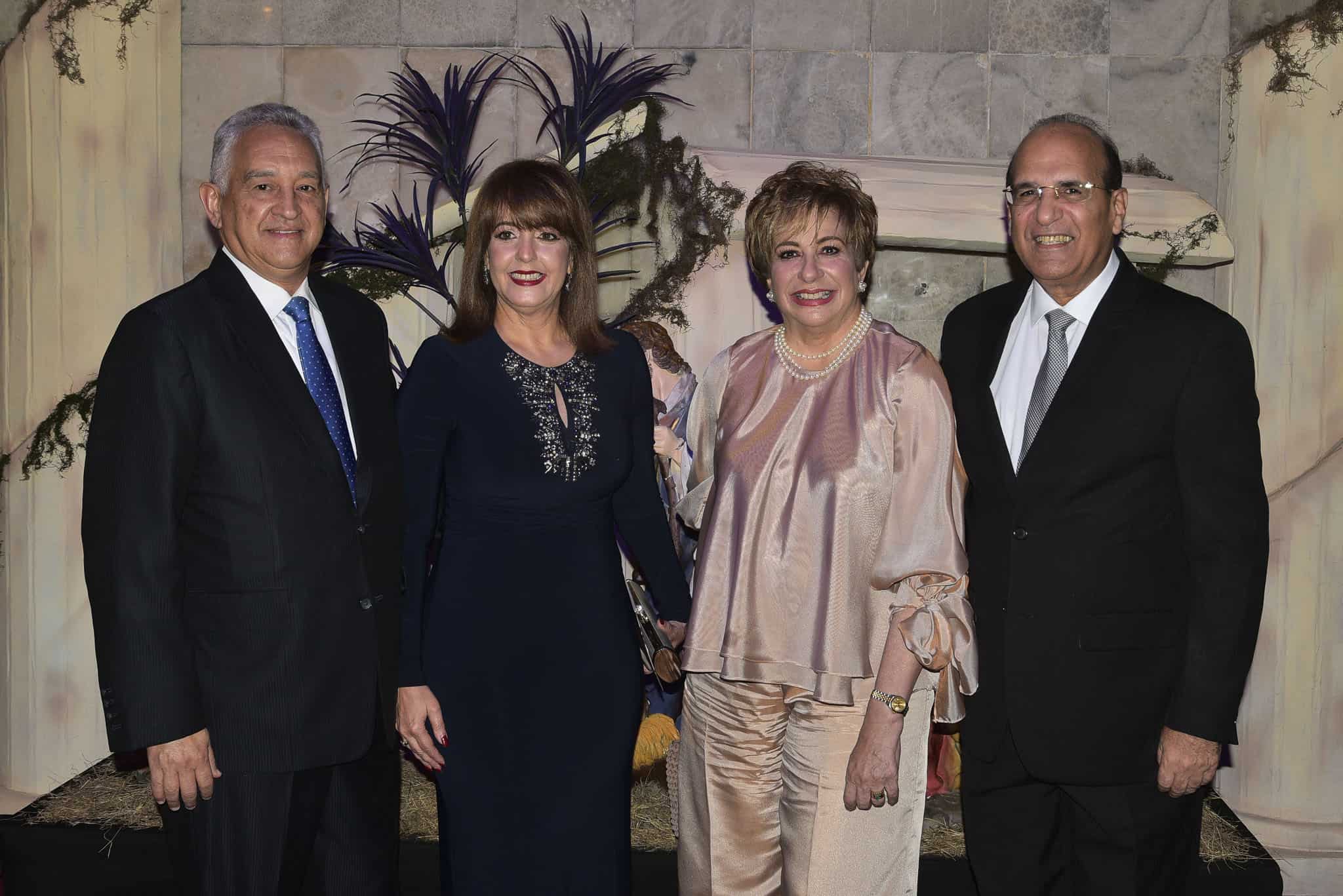 Jose Manuel Hernández Peguero, Yanira Fondeur, Velquys de Castaño y Julio Castaño.