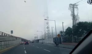 Santo Domingo amanece bajo neblina