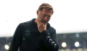 Southampton despide a su dirigente ante amenaza de descenso