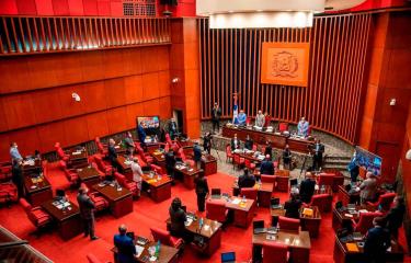 Oficialistas y opositores en el Senado unen sus voces en repudio a sanción de EEUU