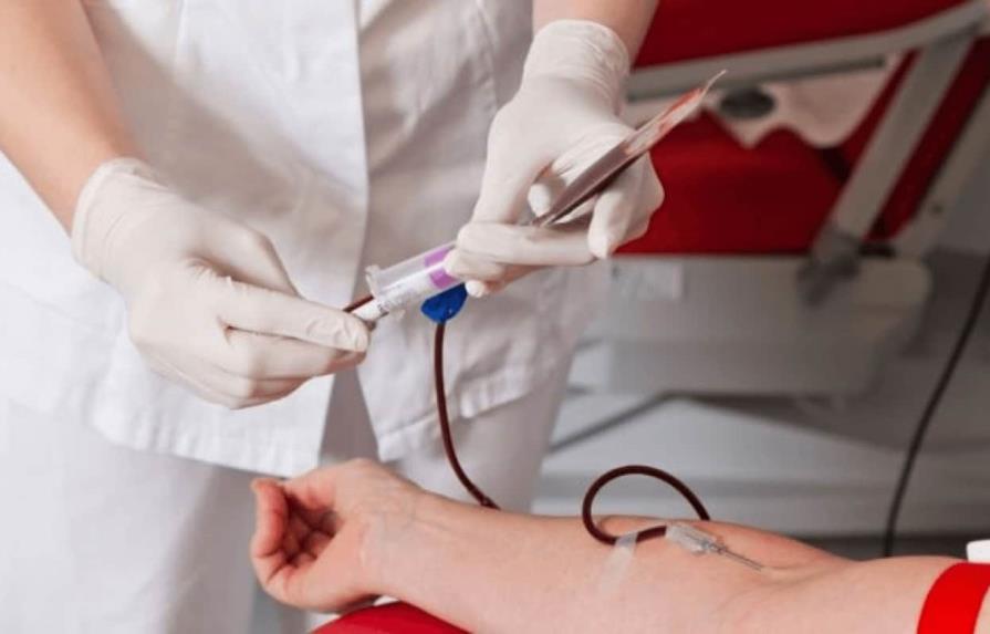 Sangre creada en un laboratorio se transfunde por primera vez a las personas