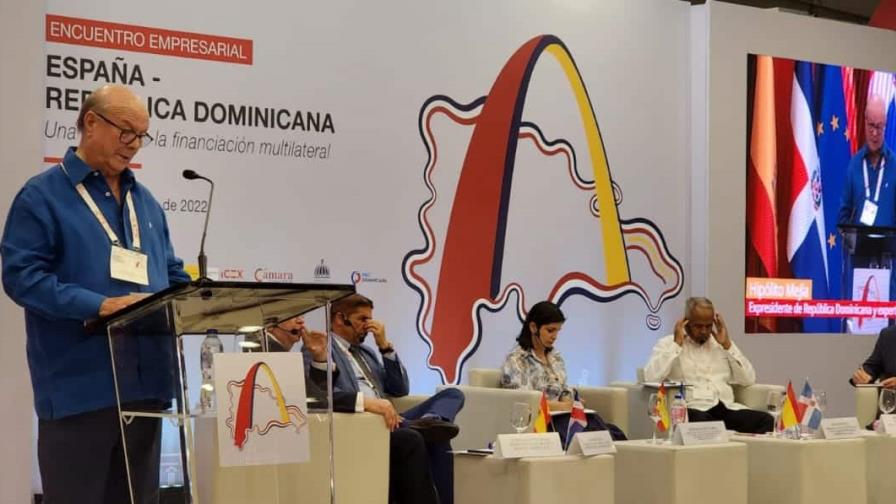 Hipólito Mejía llama a aplicar la tecnología para incrementar productividad en sector agrícola Hipólito Mejía llama a aplicar la tecnología para incrementar productividad en sector agrícola