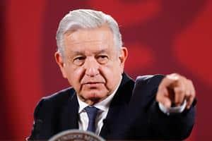 López Obrador pide no usar inflación como pretexto para no subir el salario
