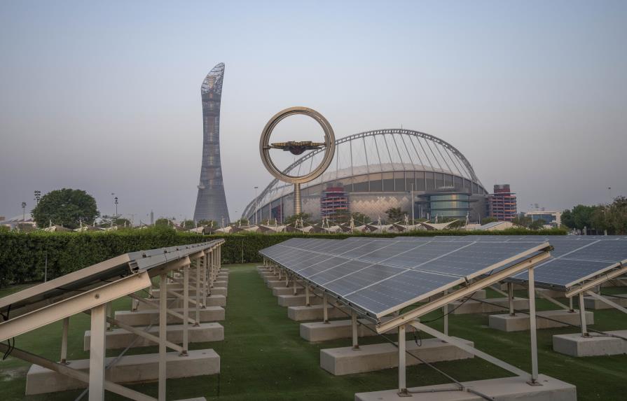 VIDEO | Dudas sobre promesa qatarí de Mundial neutro en carbono