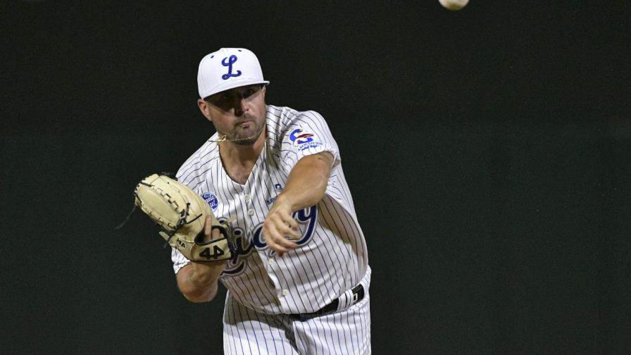 El Licey celebró cumpleaños con blanqueada a las Estrellas y es más líder