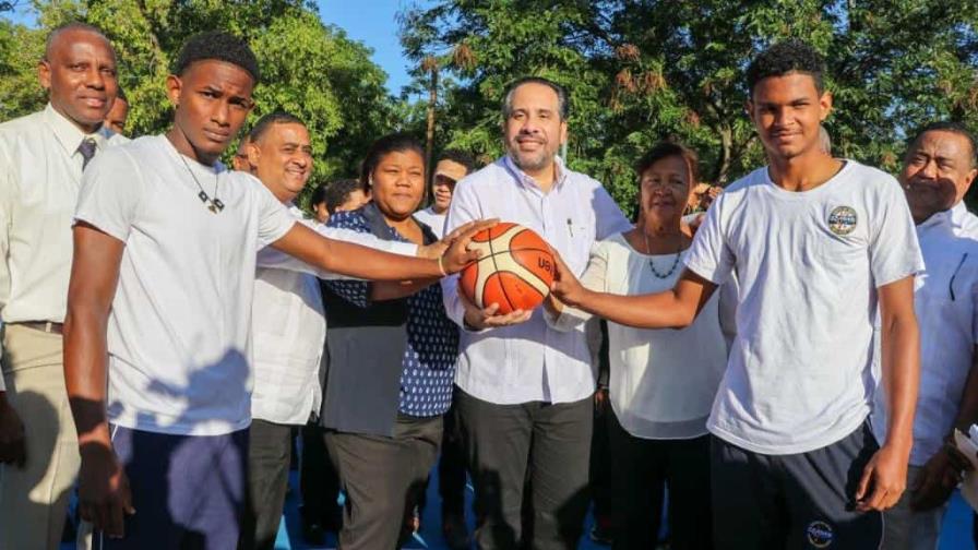 Inefi conmemora Día Nacional del Deporte con emotivo acto en el Centro Educativo Fabio Mota